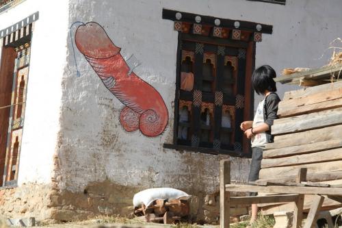 Bhutan - Fallus