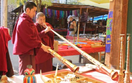 Buthan - Monks testen instrument