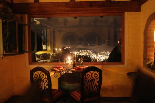 Ecuador - Quito by Night