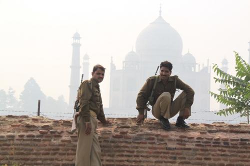India - Security Taj Mahal