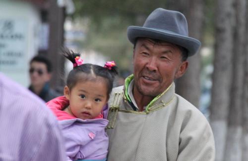 Mongolia - opa en kleinkind