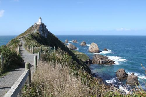 NZ - Nugget point lighthouse