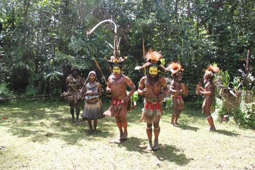 PNG - huli clans