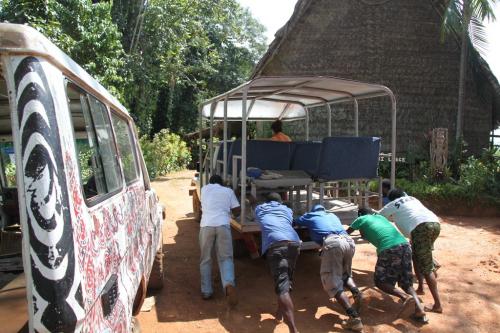 PNG - pushing jeep again