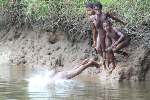 PNG - swimming boys
