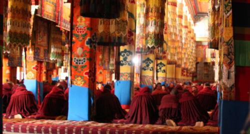 Tibet - gebedszaal